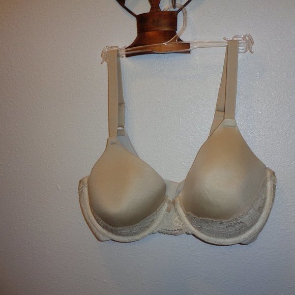 MAIDENFORM Bra Size 36C Style 09447 Underwire - Picture 1 of 12